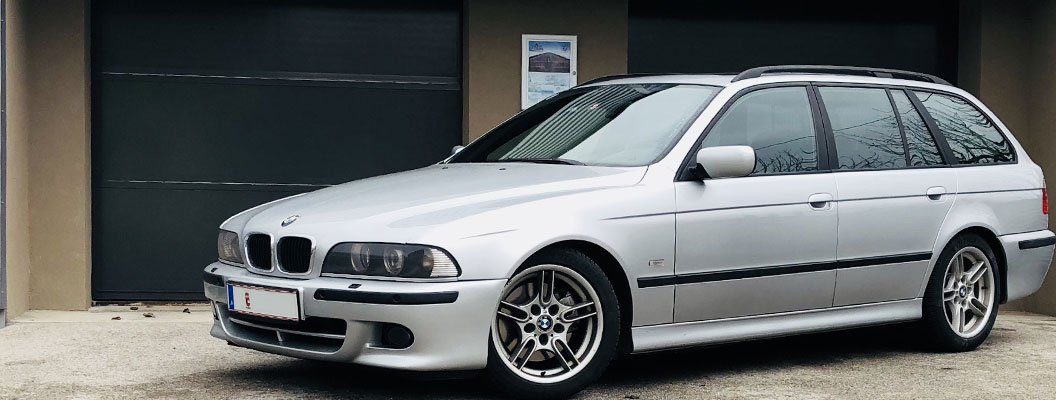 https://www.gp-tuning.at/sites/default/files/styles/headerbild/public/bilder/fahrzeug/bmw_5-serie_e39_525d_leistungssteigerung_gp-tuning.at_.jpg?itok=3eB47bC9